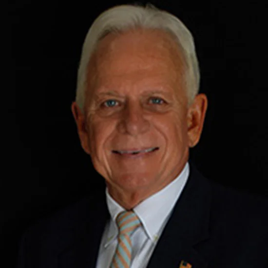 mike-holderness-sr Mike Holderness Sr real estate agent Sarabay headshot