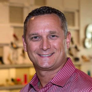 Dion real estate agent professional headshot Sarabay Dion real estate agent professional headshot Sarabay